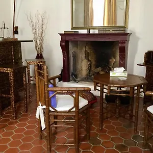 Bed & Breakfast Maison De Village Novissime, Noves